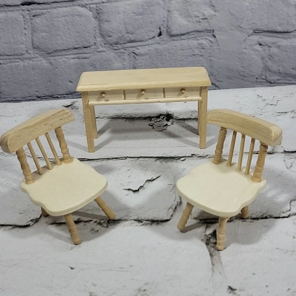 Wooden Dollhouse Furniture Lot Of 3pcs Desk Table Dining‎ Chairs
